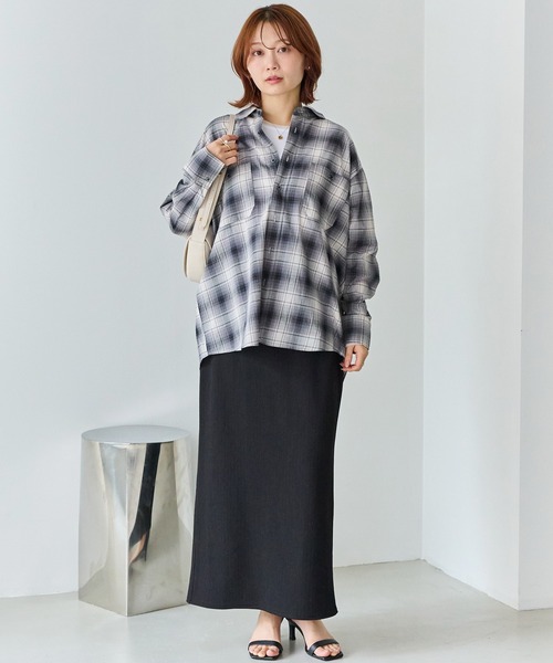 LAVEANGE（ラビアンジェ）の「リブポンチナロースカート（スカート・レディース・ブラック/ブラウン/ブルー・5L/4L/3L/LL/M）」の21枚目の写真