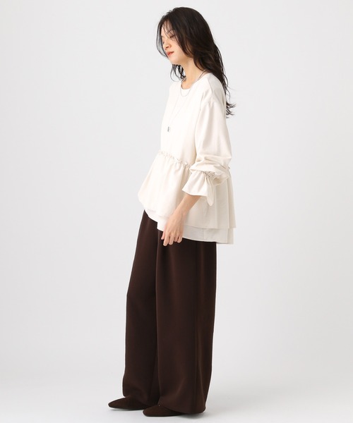 Elura（エルーラ）の「アイロンいらずペプラムブラウス/634735（シャツ/ブラウス・レディース・ダークブラウン/ライトブルー/オフホワイト・FREE）」の6枚目の写真