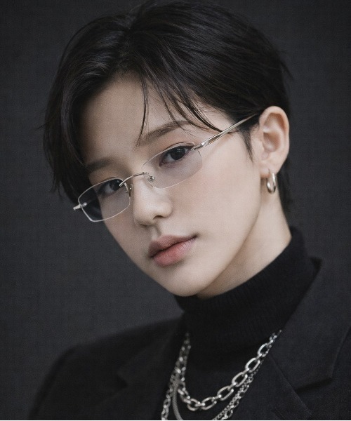 B.I.D.（ビーアイディー）の「《リムレスサングラス》（サングラス・メンズ・ゴールド/ライトブラウン/シルバー/ライトグレー・FREE）」の2枚目の写真