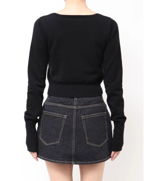 EMODA（エモダ）の「プレートクロップニット（ニット/セーター・レディース・ホワイト/ブラック/グレー・FREE）」の16枚目の写真