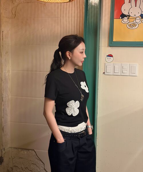 RuNaKi'Hu'(ルナキフ)の「WXT043綿菓子レースアップリケ半袖Tシャツ(BLACK)(Tシャツ/カットソー・レディース・その他・1/2)」の5枚目の写真
