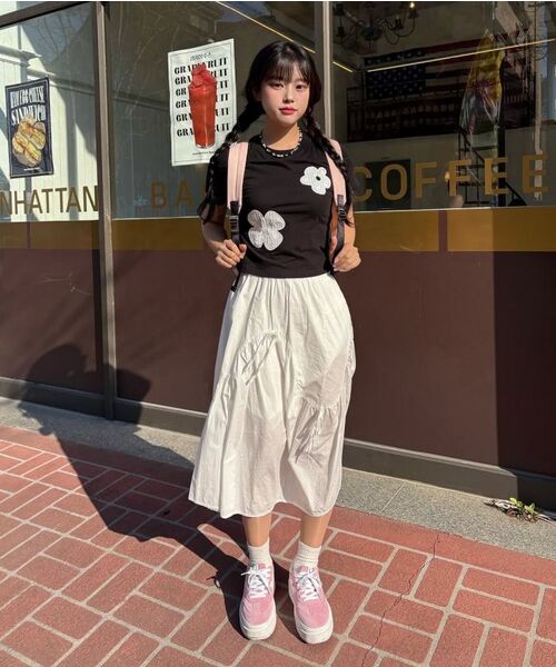 RuNaKi'Hu'(ルナキフ)の「WXT043綿菓子レースアップリケ半袖Tシャツ(BLACK)(Tシャツ/カットソー・レディース・その他・1/2)」の9枚目の写真