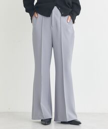 センターシームフレアパンツ
