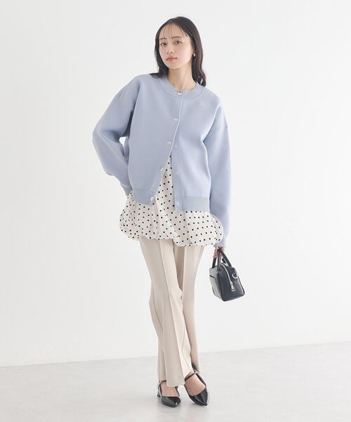 earth music&ecology（アースミュージックアンドエコロジー）の「センターシームフレアパンツ（その他パンツ・レディース・ライトベージュ/グレー/ブラック/ブラウン・S/M）」の11枚目の写真