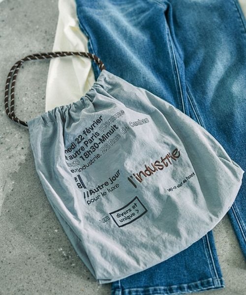 LEPSIM(レプシィム)の「パラコード刺繍トート 638746(トートバッグ・レディース・ライトブルー/ブラック/オフホワイト・ONE SIZE)」の1枚目の写真