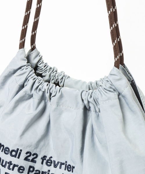 LEPSIM(レプシィム)の「パラコード刺繍トート 638746(トートバッグ・レディース・ライトブルー/ブラック/オフホワイト・ONE SIZE)」の21枚目の写真
