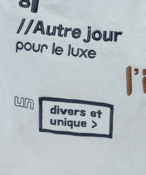 LEPSIM(レプシィム)の「パラコード刺繍トート 638746(トートバッグ・レディース・ライトブルー/ブラック/オフホワイト・ONE SIZE)」の16枚目の写真