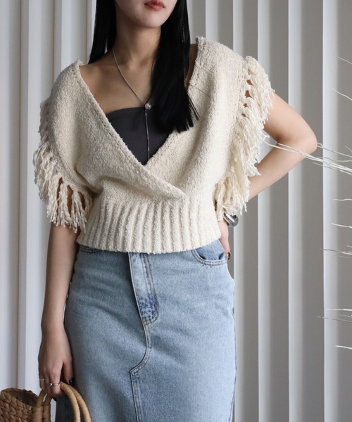 YENNA（イェンナ）の「【 2026 SS 新作 】テープヤーンフリンジカシュクールニットベスト（ベスト・レディース・アイボリー/ベージュ/ブラック・FREE）」の10枚目の写真