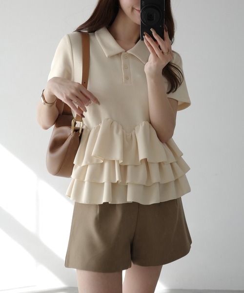 Meiru(メイル)の「デザインペプラム襟付き半袖トップス(Tシャツ/カットソー・レディース・アイボリー/ブラック/ホワイト・SMALL/MEDIUM/LARGE/X-LARGE)」の12枚目の写真