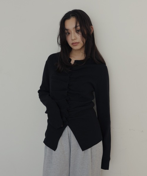 hellam(へラム)の「フロントギャザーニットカーディガン(ニット/セーター・レディース・杢グレー/ブラック/アイボリー/ピンク・FREE)」の7枚目の写真