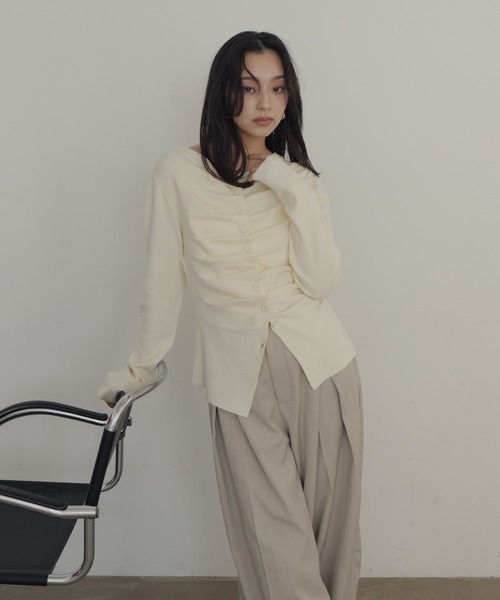 hellam(へラム)の「フロントギャザーニットカーディガン(ニット/セーター・レディース・杢グレー/ブラック/アイボリー/ピンク・FREE)」の12枚目の写真