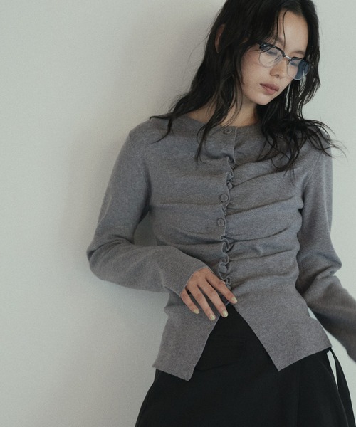 hellam(へラム)の「フロントギャザーニットカーディガン(ニット/セーター・レディース・杢グレー/ブラック/アイボリー/ピンク・FREE)」の18枚目の写真