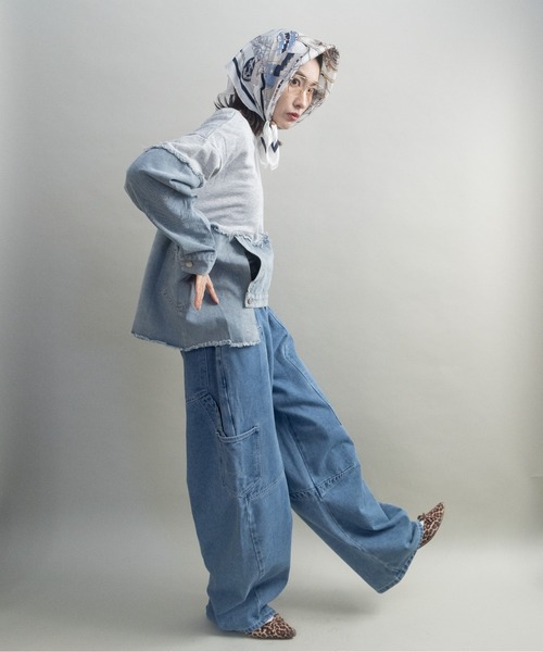 lodie(ロディ)の「デニム×スウェット デザインプルオーバー(その他トップス・レディース・グレー/ブラック/オフホワイト・FREE)」の6枚目の写真