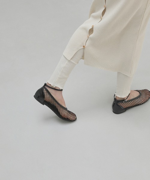 EPURE(エピュレ)の「LUZ TWO-WAY NET FLATS(パンプス・レディース・ブラック・24/24.5)」の7枚目の写真