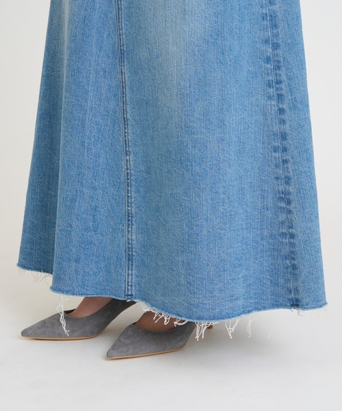 YANUK（ヤヌーク）の「フレアロングスカート（デニムスカート・レディース・ライトブルー・L/M/S）」の12枚目の写真