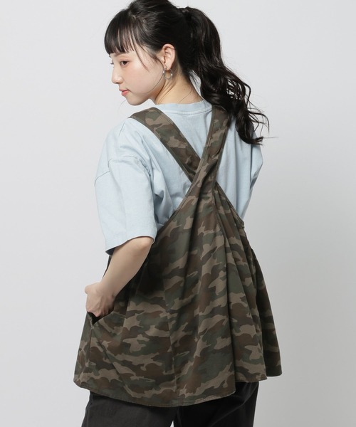 niko and...（ニコアンド）の「バッククロスタックベスト（ベスト・レディース・オリーブ/ブラック/ブラウン・FREE）」の2枚目の写真