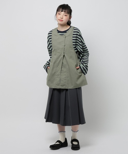 niko and...（ニコアンド）の「バッククロスタックベスト（ベスト・レディース・オリーブ/ブラック/ブラウン・FREE）」の16枚目の写真