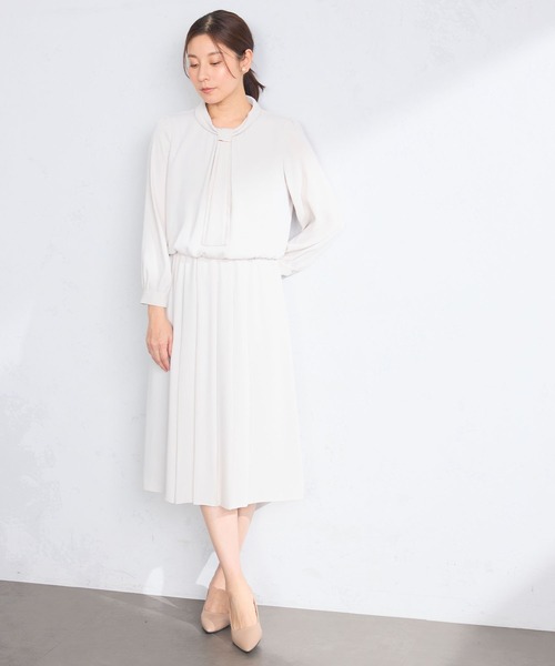 GALLORIA（ギャローリア）の「ラッフルプリーツワンピース（ワンピース・レディース・ライトグレー/ネイビー・L/LL/M/S）」の2枚目の写真