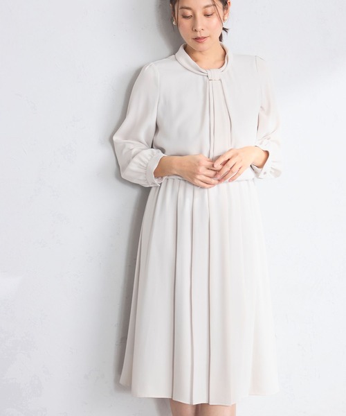 GALLORIA（ギャローリア）の「ラッフルプリーツワンピース（ワンピース・レディース・ライトグレー/ネイビー・L/LL/M/S）」の10枚目の写真