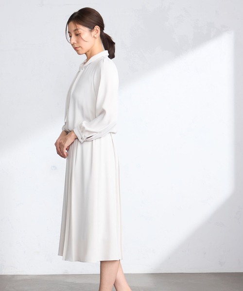 GALLORIA（ギャローリア）の「ラッフルプリーツワンピース（ワンピース・レディース・ライトグレー/ネイビー・L/LL/M/S）」の9枚目の写真