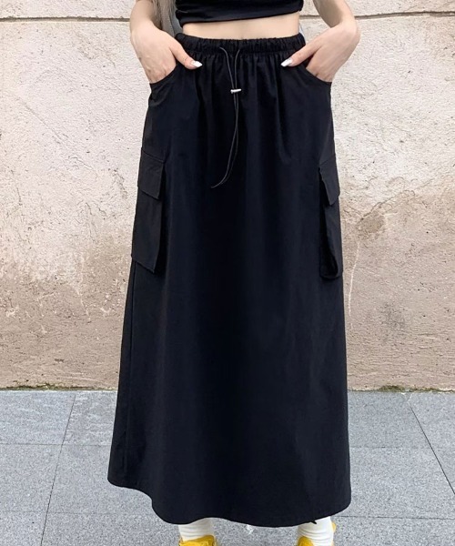 SallyLunn(サリーラン)の「ナイロンカーゴ ロングスカート(スカート・レディース・ブラック/グレー・LARGE/MEDIUM)」の7枚目の写真