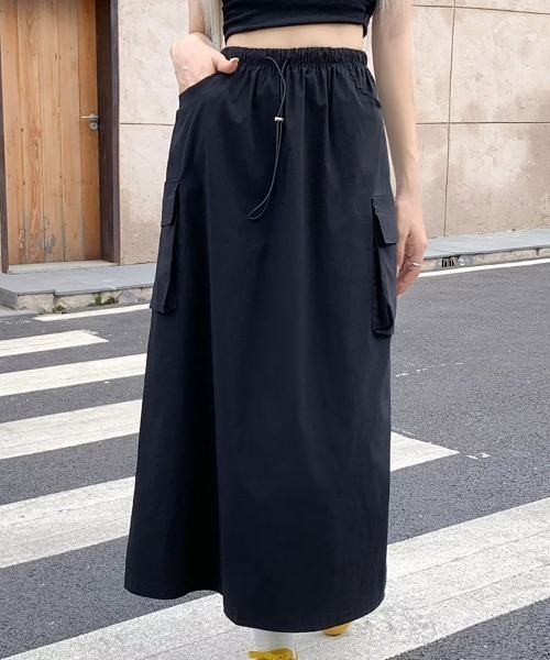 SallyLunn(サリーラン)の「ナイロンカーゴ ロングスカート(スカート・レディース・ブラック/グレー・LARGE/MEDIUM)」の12枚目の写真