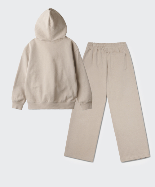 MUSINSA STANDARD KIDS（ムシンサスタンダードキッズ）の「オーバーサイズフーディッドスウェットシャツ＆ラウンジスウェットパンツセットアップ[ダスティベージュ]（セットアップ・レディース・その他・100/110/120/130/140/150/160）」の2枚目の写真