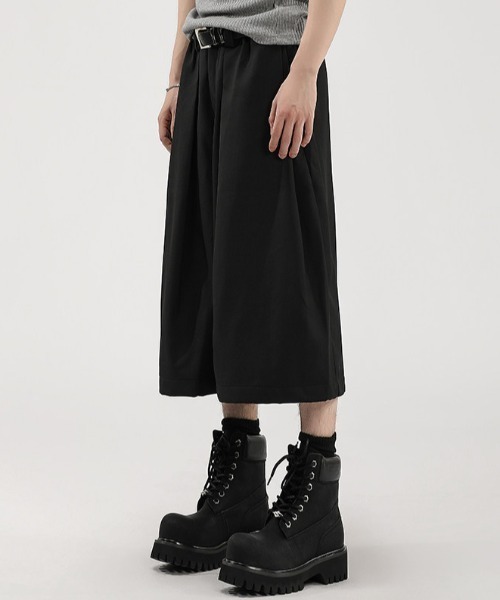 B.R.U(ブル)の「ワイドストレートハーフパンツ(スラックス・メンズ・ブラック/グレー・MEDIUM/LARGE)」の5枚目の写真