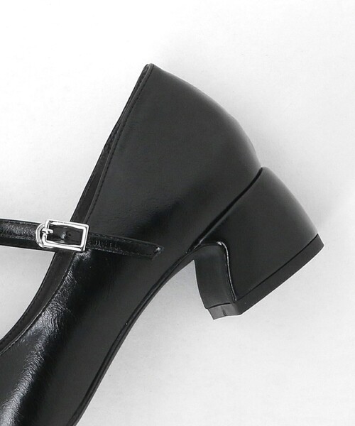 SY UNITED ARROWS（シーユナイテッドアローズ）の「＜SY＞ ポインテッド ダブル リボン パンプス40↑（パンプス・レディース・ベージュ/シルバー/ブラック・24cm/24.5cm/23cm/22cm/22.5cm/23.5cm/25cm）」の18枚目の写真