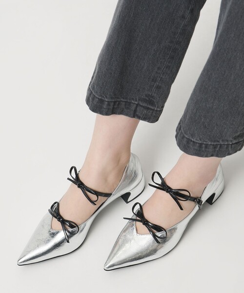 SY UNITED ARROWS（シーユナイテッドアローズ）の「＜SY＞ ポインテッド ダブル リボン パンプス40↑（パンプス・レディース・ベージュ/シルバー/ブラック・24cm/24.5cm/23cm/22cm/22.5cm/23.5cm/25cm）」の15枚目の写真