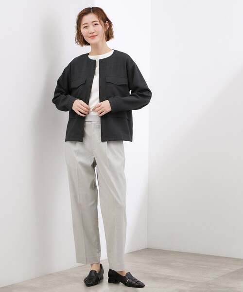 grove(グローブ)の「【貴島明日香さん着用・洗える】麻調ノーカラーブルゾン(ブルゾン・レディース・オリーブ/スミクロ/ナチュラル・02/03/01/04/05)」の6枚目の写真