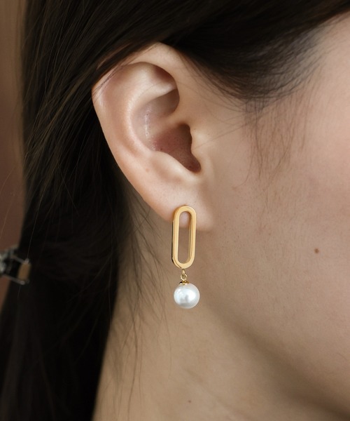 J by blue(ジェイバイブルー)の「メタルパールピアス / サージカルステンレス(ピアス(両耳用)・レディース・シルバー/ゴールド・FREE)」の8枚目の写真