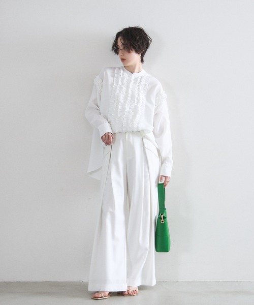 &. NOSTALGIA(アンドドットノスタルジア)の「デザインフリルブラウス(シャツ/ブラウス・レディース・ブラック/ホワイト・M)」の3枚目の写真