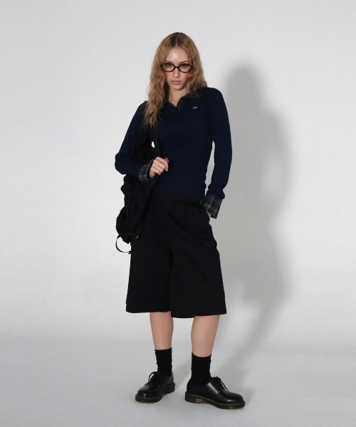 CHICKS(チックス)の「チェックポイントスリムカラー長袖ネイビー(Tシャツ/カットソー・レディース・ネイビー・ONE SIZE)」の2枚目の写真