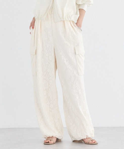 earth music&ecology(アースミュージックアンドエコロジー)の「総レースカーゴパンツ(カーゴパンツ・レディース・ブラック/アイボリー・FREE)」の5枚目の写真