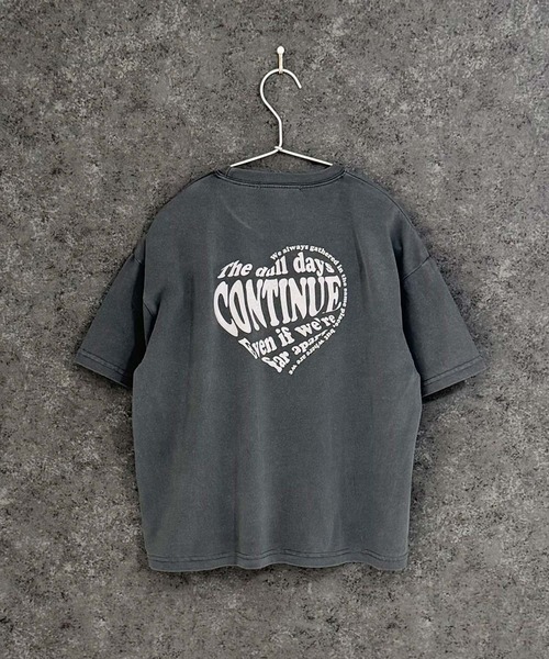 THE CASUAL（カジュアル）の「【ピグメント加工】 グラフィックプリント オーバーサイズ Tシャツ（Tシャツ/カットソー・キッズ・グレー系その他2/ブラック系その他3/ブラック系その他/ブラック系その他2/グレー系その他/ブラック/チャコール/グレー系その他3・160cm/150cm/140cm/130cm/120cm/110cm）」の8枚目の写真