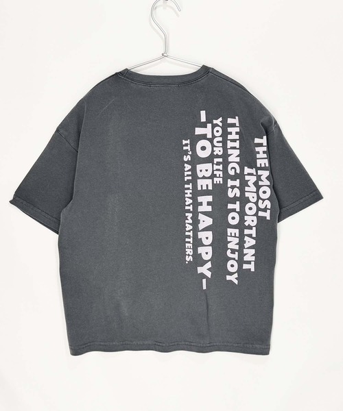 THE CASUAL（カジュアル）の「【ピグメント加工】 グラフィックプリント オーバーサイズ Tシャツ（Tシャツ/カットソー・キッズ・グレー系その他2/ブラック系その他3/ブラック系その他/ブラック系その他2/グレー系その他/ブラック/チャコール/グレー系その他3・160cm/150cm/140cm/130cm/120cm/110cm）」の16枚目の写真