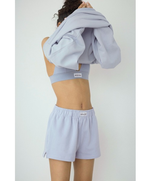 ALEXIA STAM（アリシアスタン）の「Logo Patch Sweat Shorts /ロゴパッチ スウェットショーツ（スウェットパンツ・レディース・ブルー/ホワイト/チャコールグレー/イエロー・M/S）」の13枚目の写真