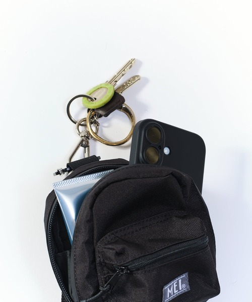 MEI(メイ)の「【 MEI / メイ 】ARCHIVE MINI PACK POUCH / アーカイブミニパックポーチ(ショルダーバッグ・レディース・その他1/その他2/その他3/ブラウン/ブラック・FREE)」の8枚目の写真