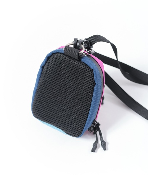 MEI(メイ)の「【 MEI / メイ 】ARCHIVE MINI PACK POUCH / アーカイブミニパックポーチ(ショルダーバッグ・レディース・その他1/その他2/その他3/ブラウン/ブラック・FREE)」の19枚目の写真