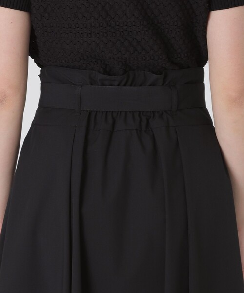 BLUE LABEL CRESTBRIDGE(ブルーレーベルクレストブリッジ)の「ポリレーヨンブロードトレンチスカート(スカート・レディース・ブラック/ベージュ・38/36)」の7枚目の写真