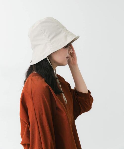 EKAL（エカル）の「『UR TECH』ナイロンタッサーチューリップハット（ハット・レディース・ベージュ/ネイビー/グレー・ONE）」の4枚目の写真