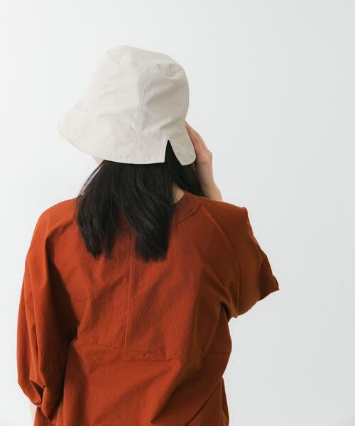 EKAL（エカル）の「『UR TECH』ナイロンタッサーチューリップハット（ハット・レディース・ベージュ/ネイビー/グレー・ONE）」の5枚目の写真