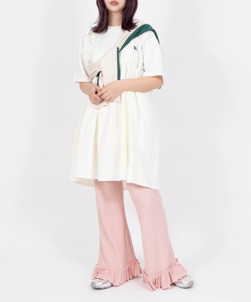 PUNYUS(プニュズ)の「リブフレアフリルパンツ(その他パンツ・レディース・ピンク/サックスブルー/ブラック/グレー/イエロー・4/3/2/1/5)」の14枚目の写真