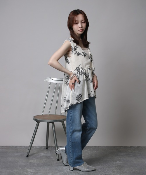 NYLAUS(ナイラス)の「【SG】ボタニカル刺繍メッシュペプラムベスト(ベスト・レディース・アイボリー/ブラック・M)」の12枚目の写真