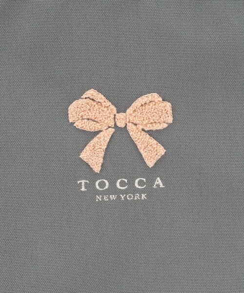 TOCCA(トッカ)の「PUFFY ICON SUBBAG サブバッグ(トートバッグ・レディース・ライトグレー系/ブラック系/ベージュ系5/ネイビー系・F)」の22枚目の写真