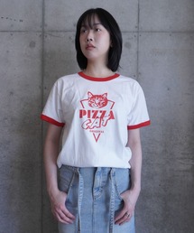 AKISHIKA design（アキシカデザイン）の「PIZZA CAT RINGER T-SHIRTS（Tシャツ/カットソー）」