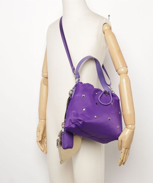 COMMON WARE(コモンウェアー)の「EM:cheek チーク スタッズ heart pouch studs 2way shoulder(ショルダーバッグ・レディース・ブラック/カーキ/グレー/パープル・FREE)」の18枚目の写真
