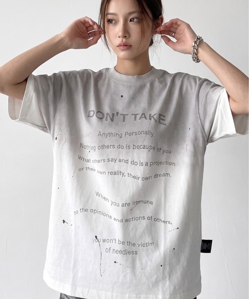 ARULE(アルール)の「A'GEM/9 × .kom 『ARULE/アルール』スプラッシュグラフィック ラインストーンTシャツ(Tシャツ/カットソー・メンズ・ホワイト/ブラック/ブルー・L)」の6枚目の写真