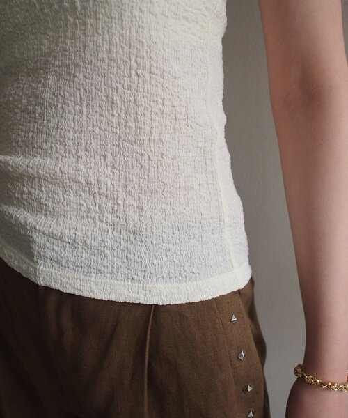 LOUNGEDRESS(ラウンジドレス)の「【earthy_/アーシー】カップ付きジャガードキャミ(キャミソール・レディース・ブラック/オフホワイト・LARGE/MEDIUM/SMALL)」の12枚目の写真